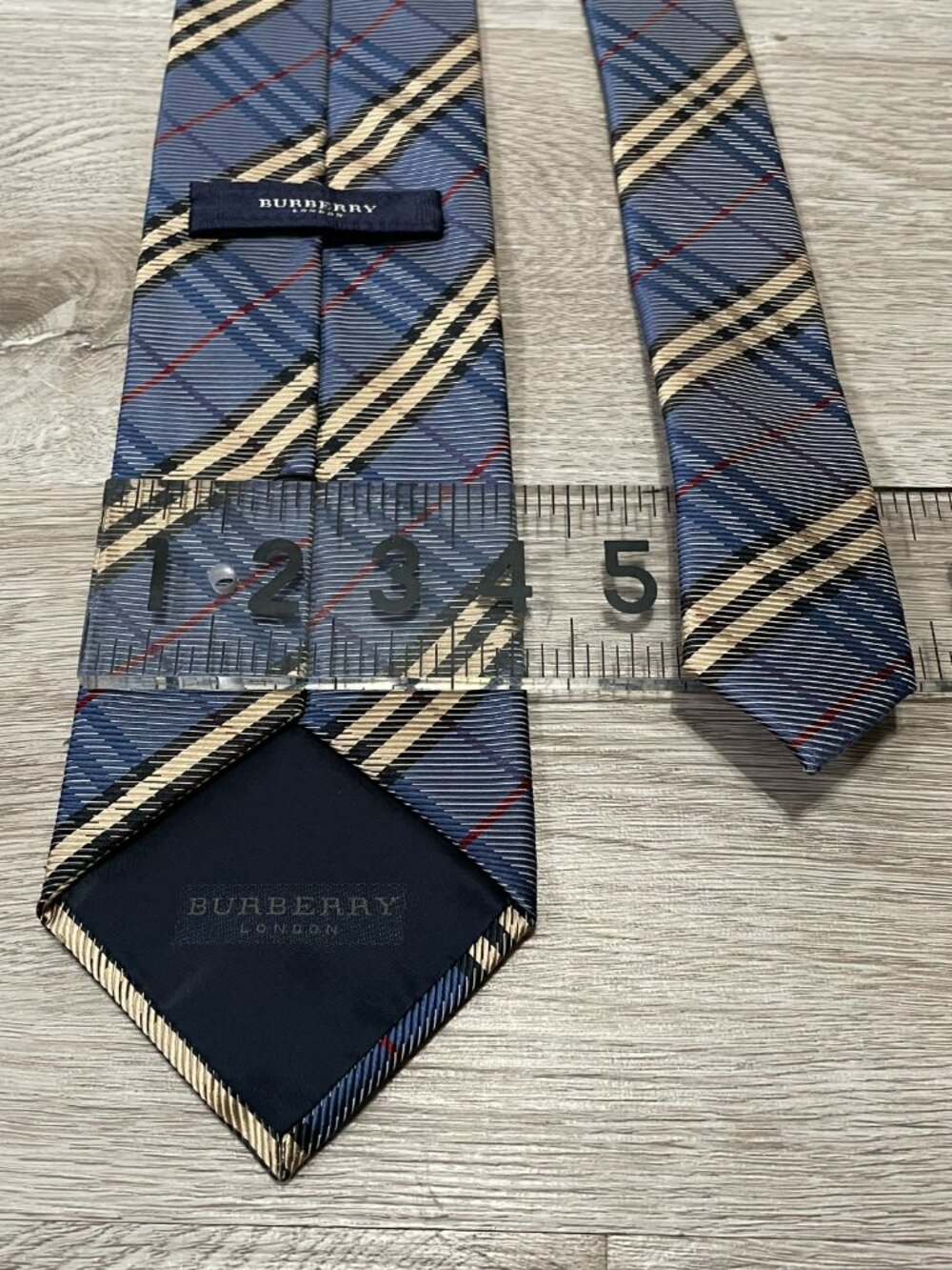 Burberry Blue Motif Silk Tie - Picture 6 of 9
